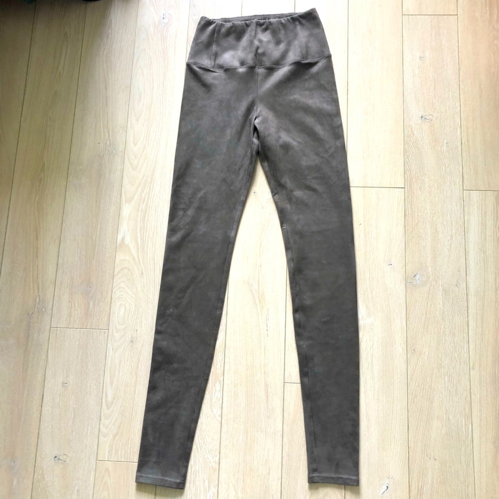 Wilfred Free Daria Faux Suede Leggings in Taupe Size S